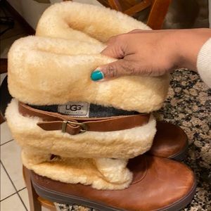 Ugg Australia Lilyan boot. Only worn a few times.